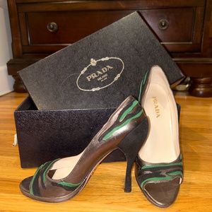 Authentic GUC size 37 PRADA open toe heel sandals metallic gray green and black